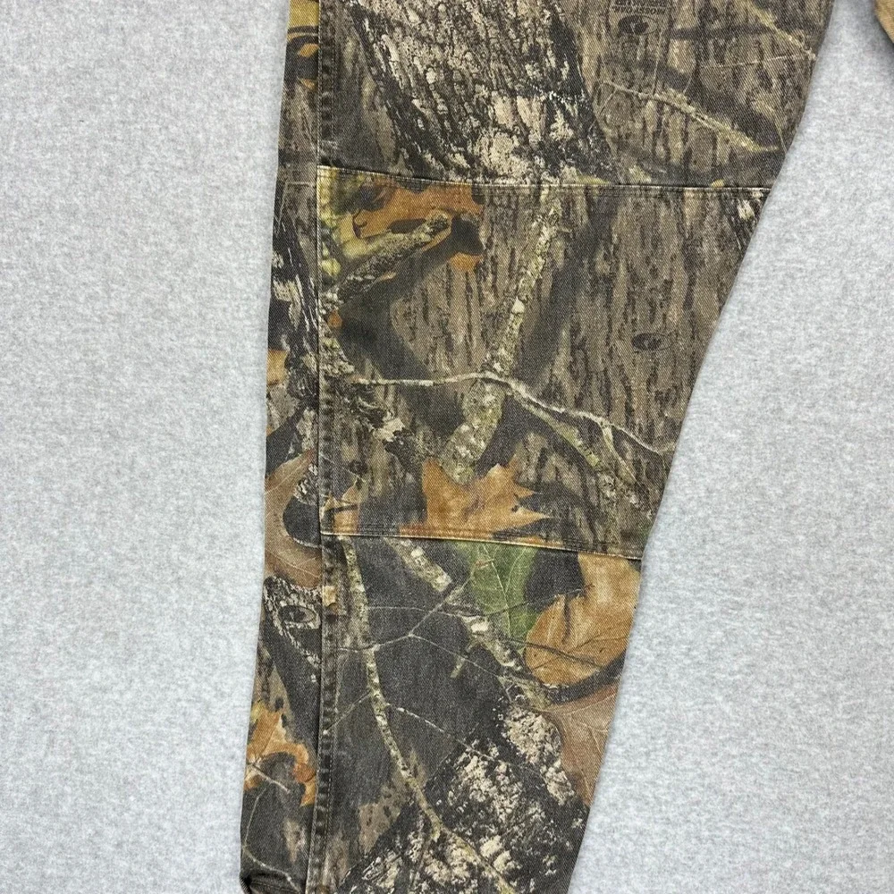 Wrangler Authentic Jeans 42x30 Mossy Oak Camo Straight Leg Double Knee 97GR1MO - Picture 3 of 12